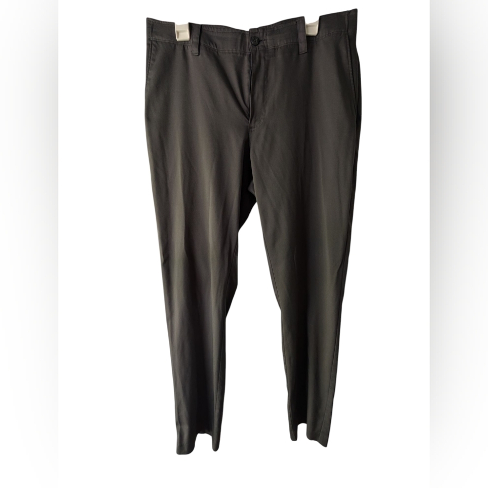 Grand Slam Men's Dark Gray Chinos